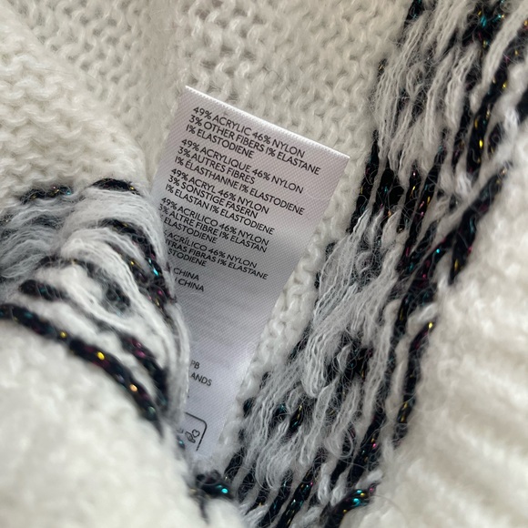 UO Kimchi Blue Heart Icon Collared Cardigan NWT - Picture 11 of 11